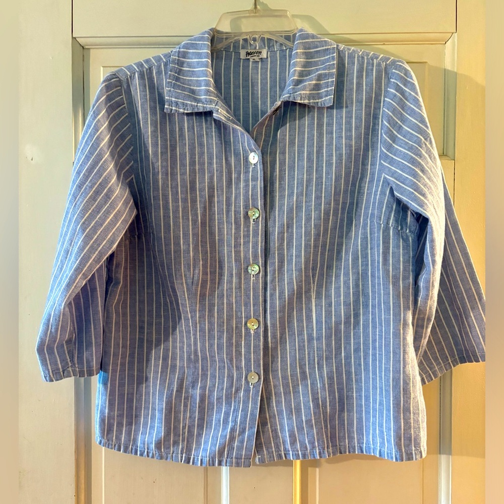 Blue and white short sleeved Heaven button down shirt
